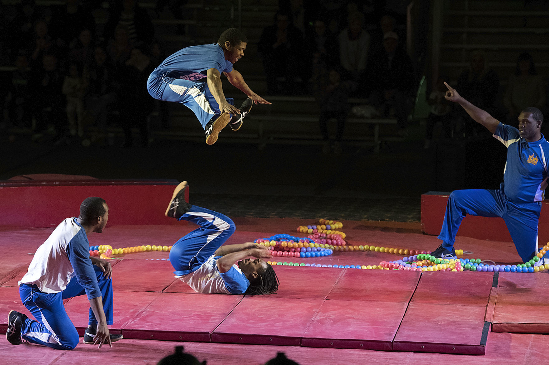 Sesostris Shrine Circus